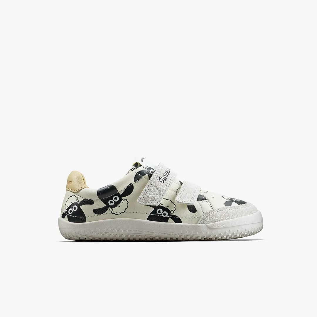 Кроссовки Vivobarefoot Gobi Sneaker — детская модель, белый с принтом «Барашек Шон»